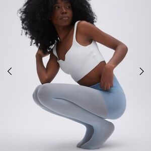 NWT Sheertex Control Top Sheer Rip-Resist Tights, Sky Blue, Size M